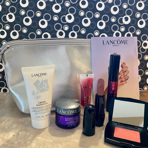 Lancôme Makeup Set 7 Piece New Mascara Lipstick Blush Juicy